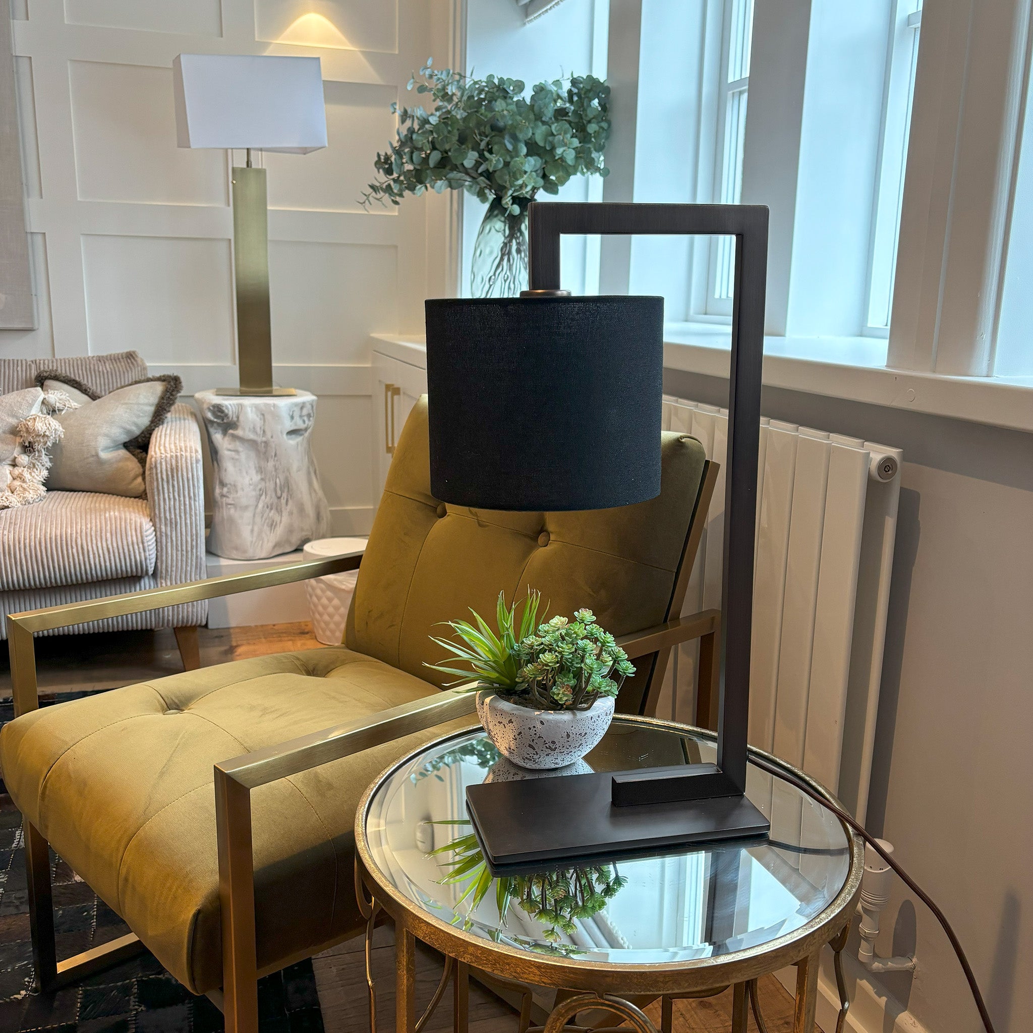 Overarm Table Lamp in Matt Bronze